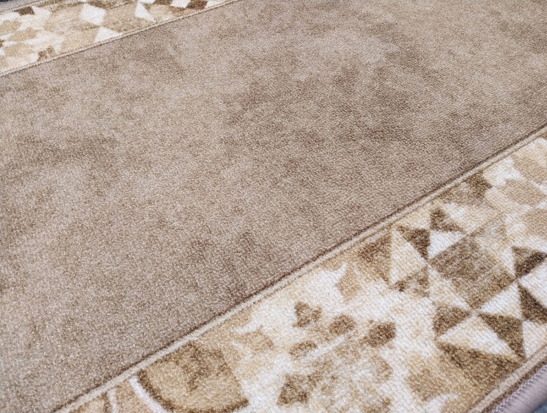 Protiskluzný běhoun Murcia 35 hořčicový